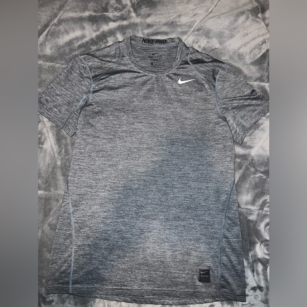 (3) Nike compression shirts